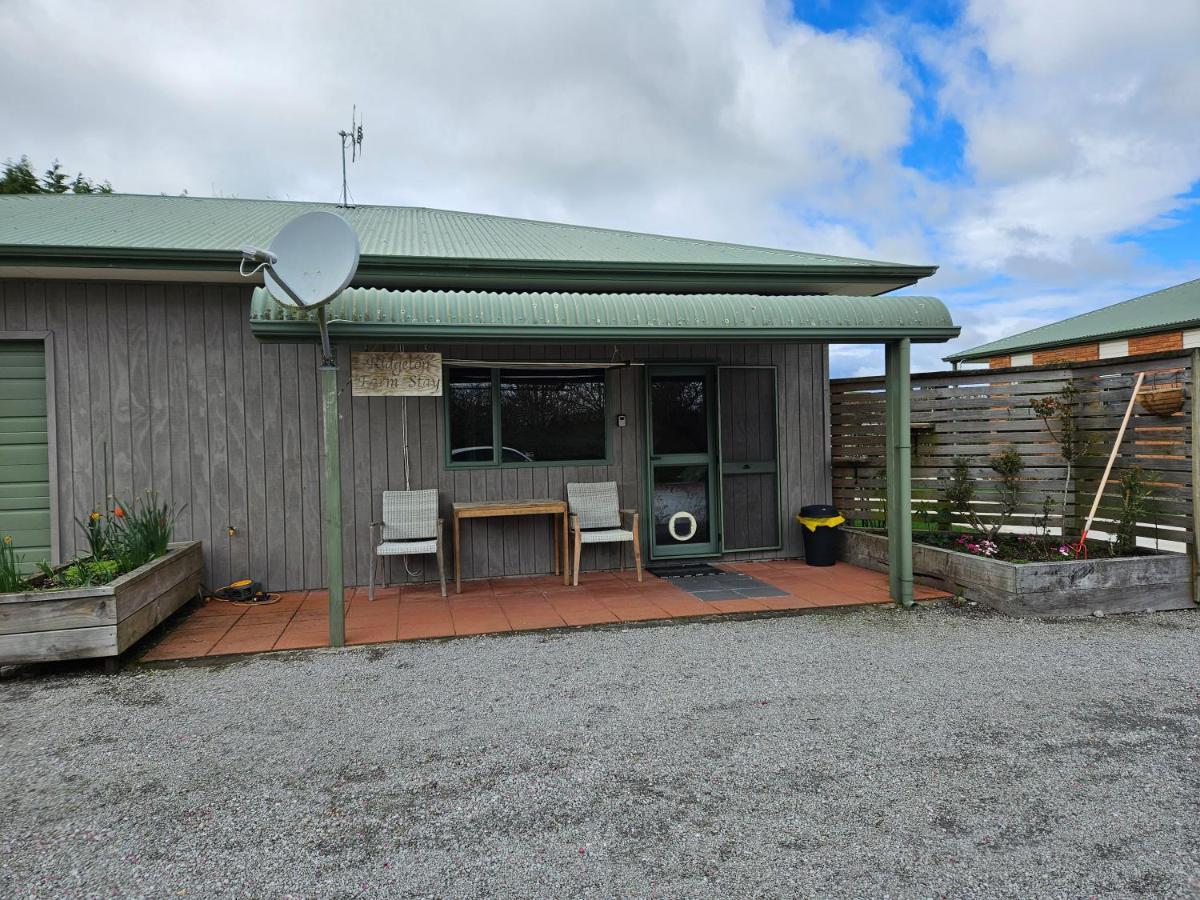 Ridgetop Farmstay Oruanui Eksteriør billede